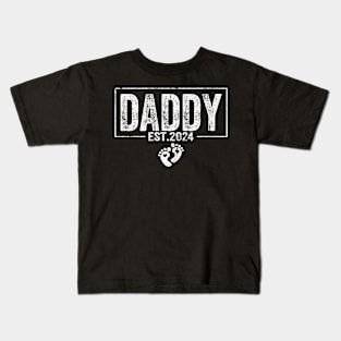 Daddy Est. 2024 Expect Baby 2024, Father 2024 New Dad 2024 Kids T-Shirt